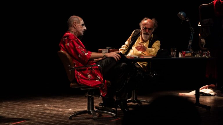 Lo Psicologo: tra immobilità e pillole di fragilità